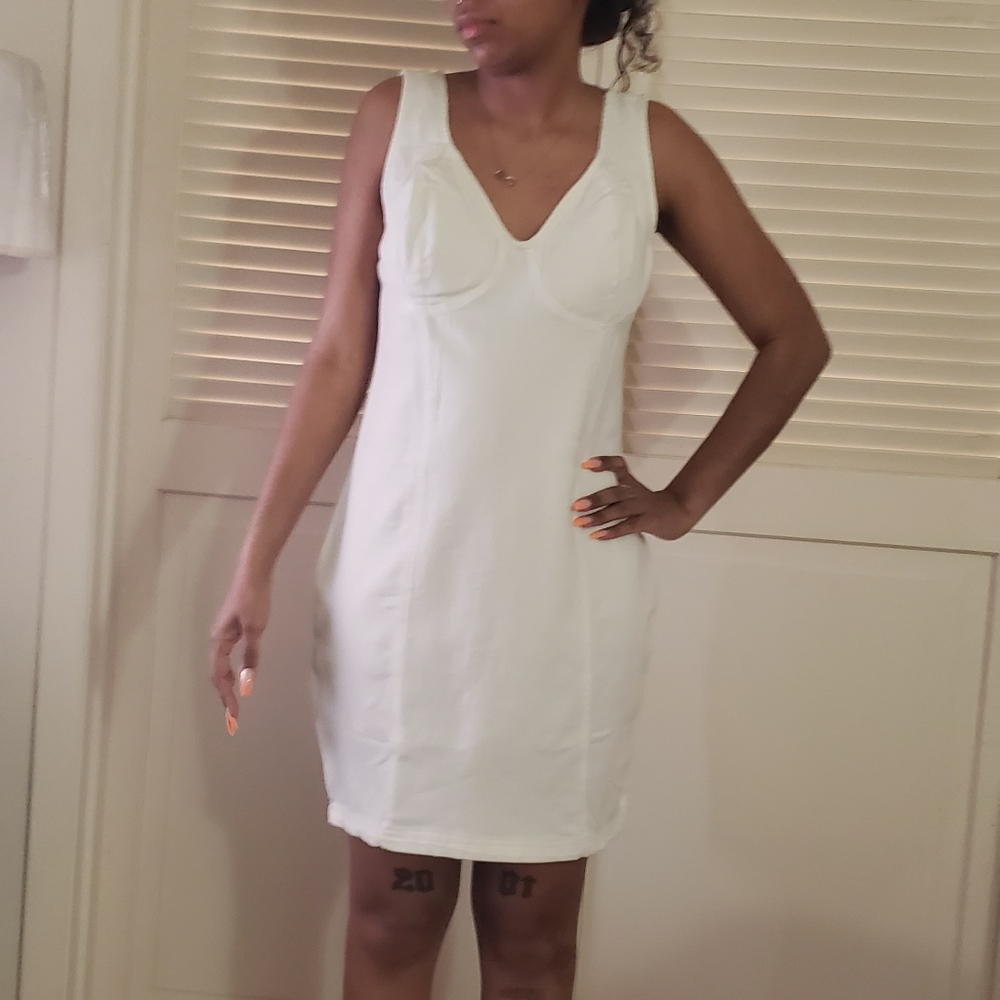 Derek Heart Juniors' Bodycon Denim Dress with Bust Cup NWOT